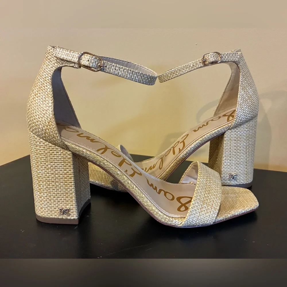 SAM EDELMAN Daniella Block Heel Sandal Natural Color SZ. 7 NWOB - Picture 1 of 13